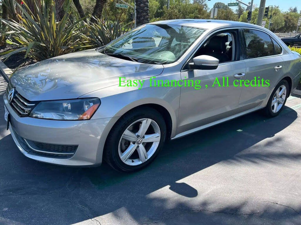 2013 Volkswagen Passat SE