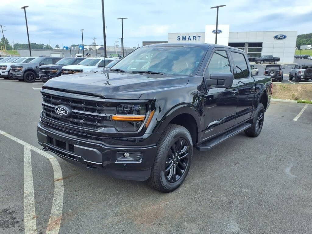 2025 Ford F-150 XLT SuperCrew 4WD