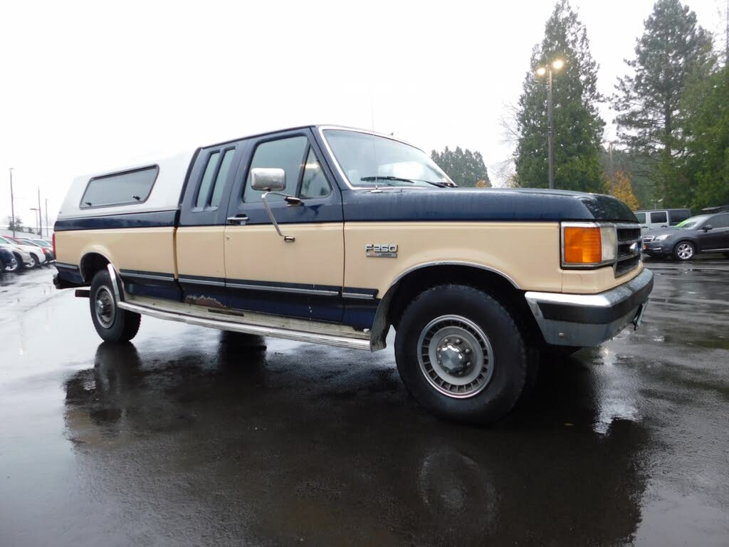 1991 Ford F-250 2 Dr XLT Lariat Extended Cab LB