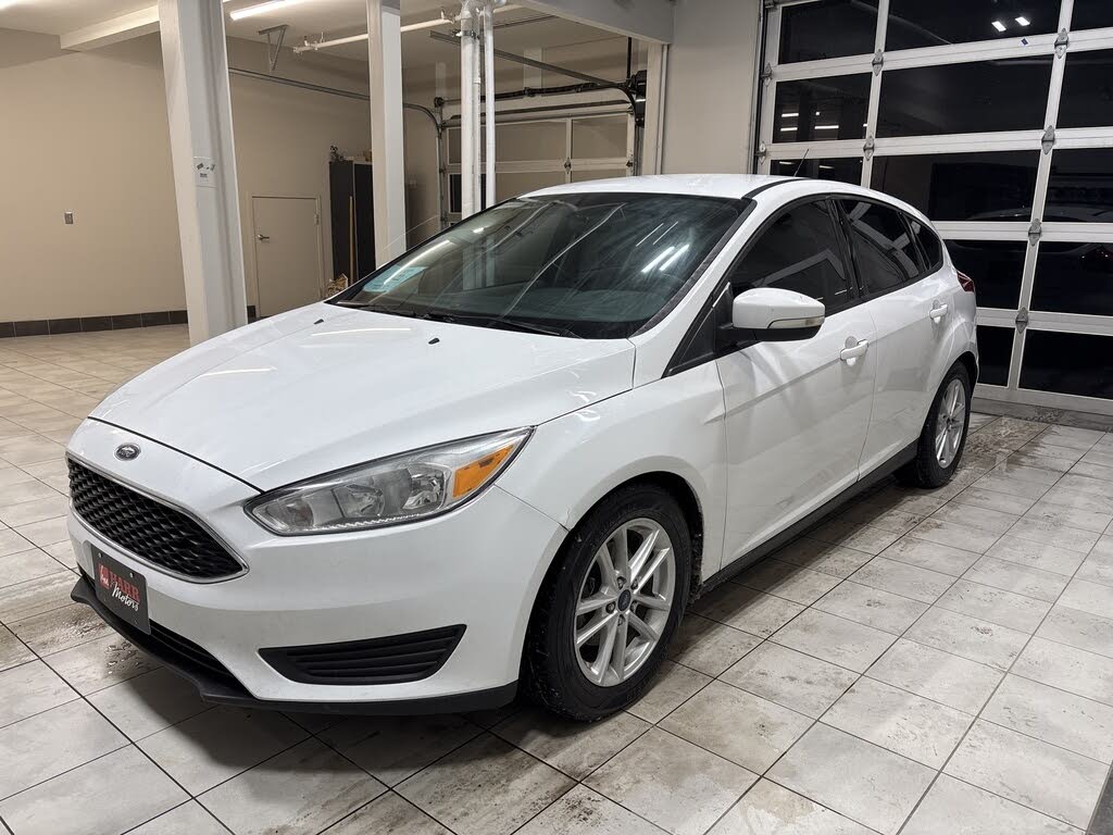 2016 Ford Focus SE Hatchback