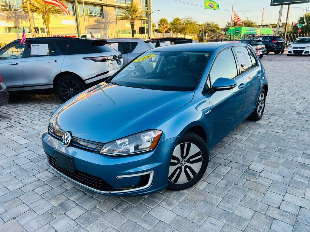 2016 Volkswagen e-Golf SE