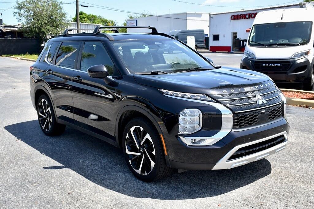 2022 Mitsubishi Outlander SE Launch Edition S-AWC