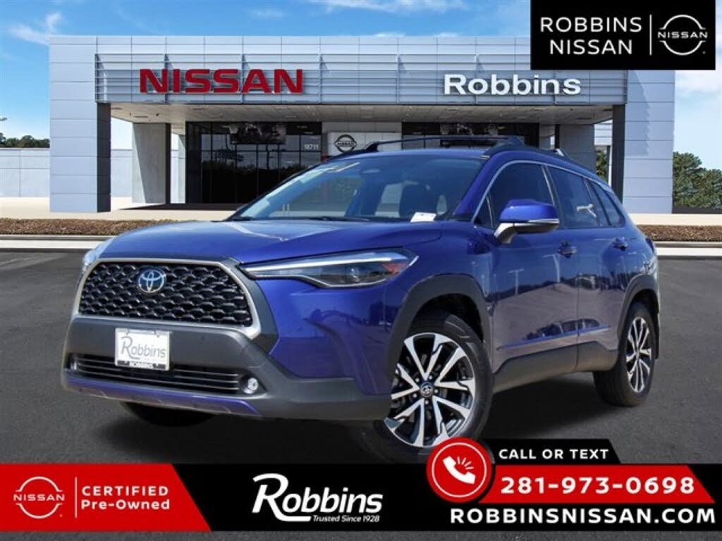 2024 Toyota Corolla Cross XLE FWD