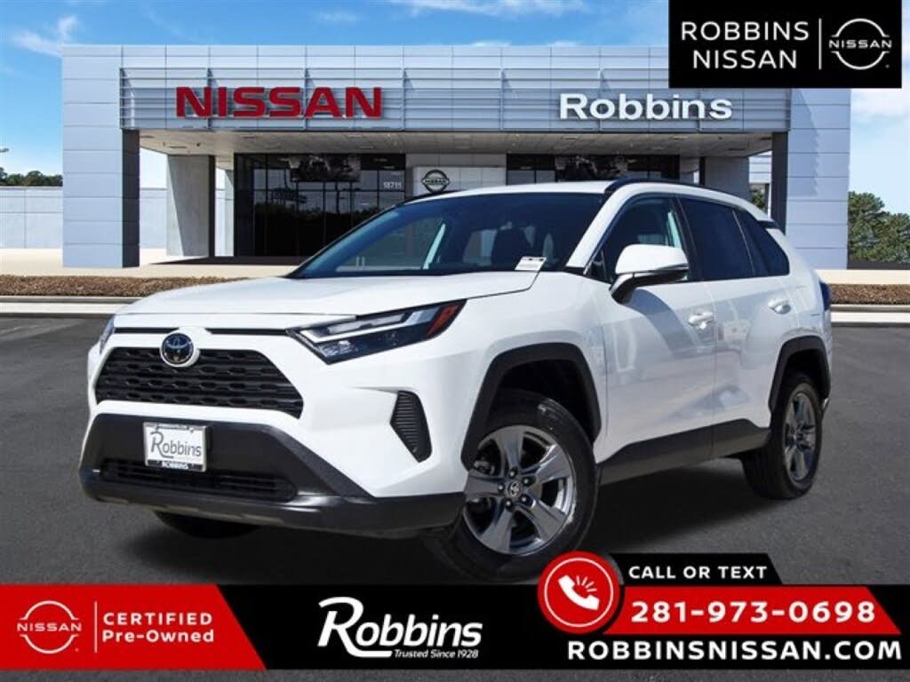 2024 Toyota RAV4 XLE AWD
