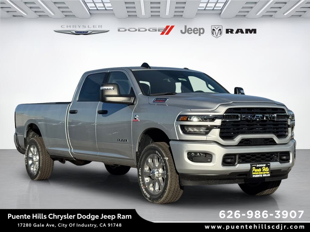 2026 RAM 3500 Big Horn Crew Cab LB 4WD