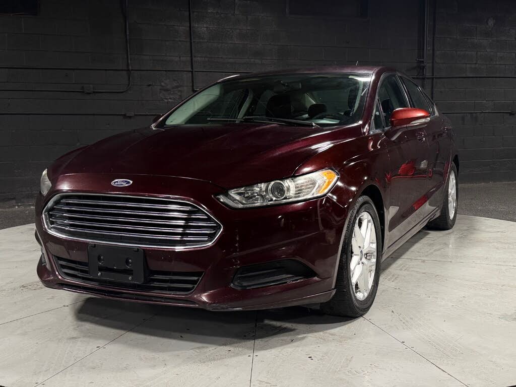 2013 Ford Fusion SE