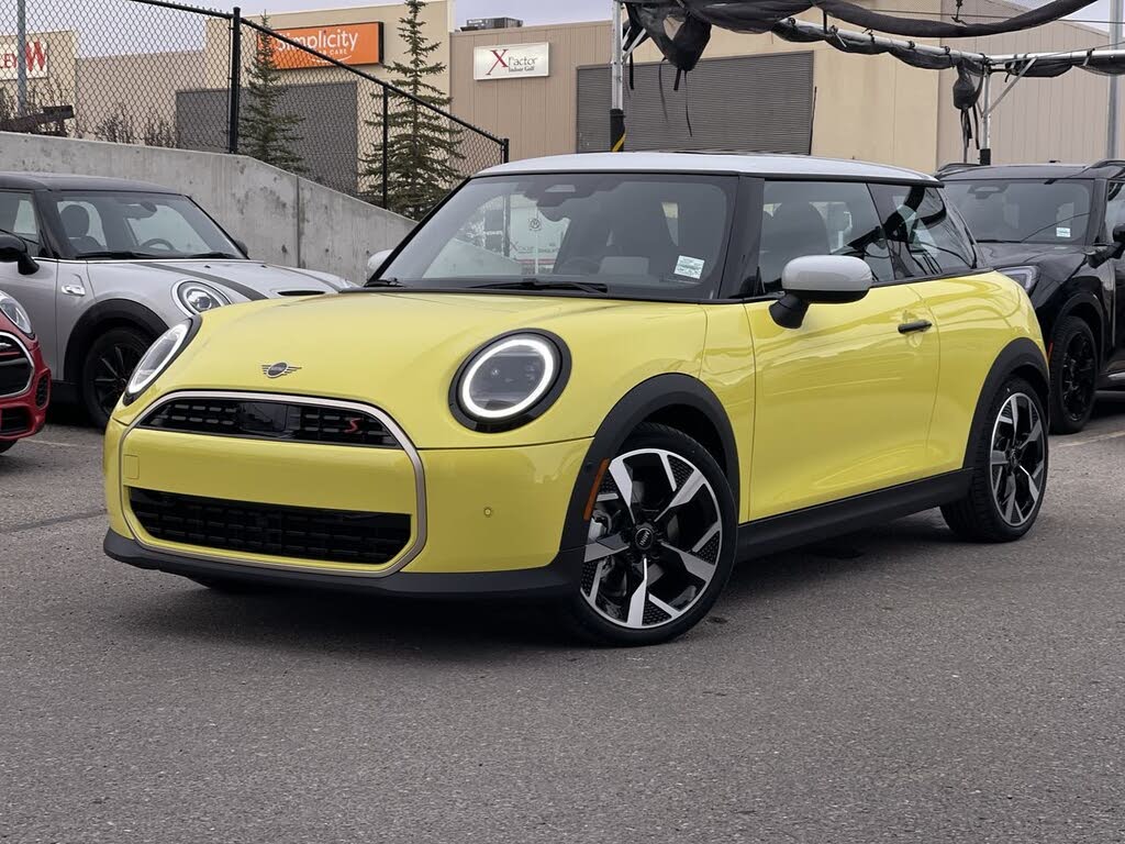 MINI Cooper S 2-Door Hatchback FWD 2025
