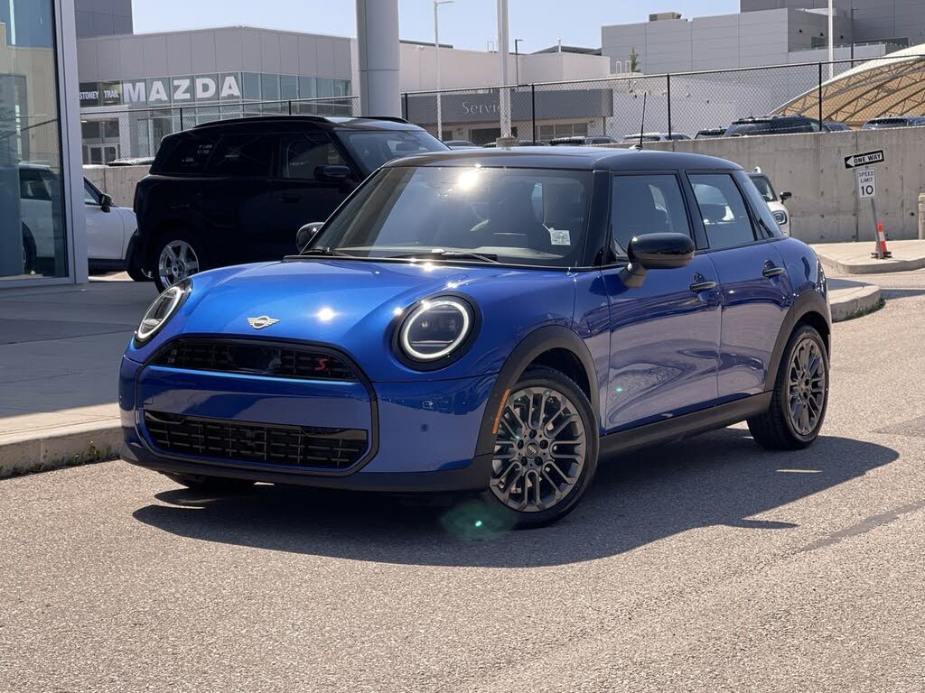 MINI Cooper S 4-Door Hatchback FWD 2025