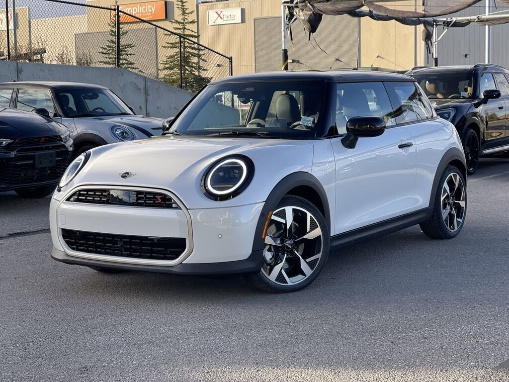 MINI Cooper S 2-Door Hatchback FWD 2025