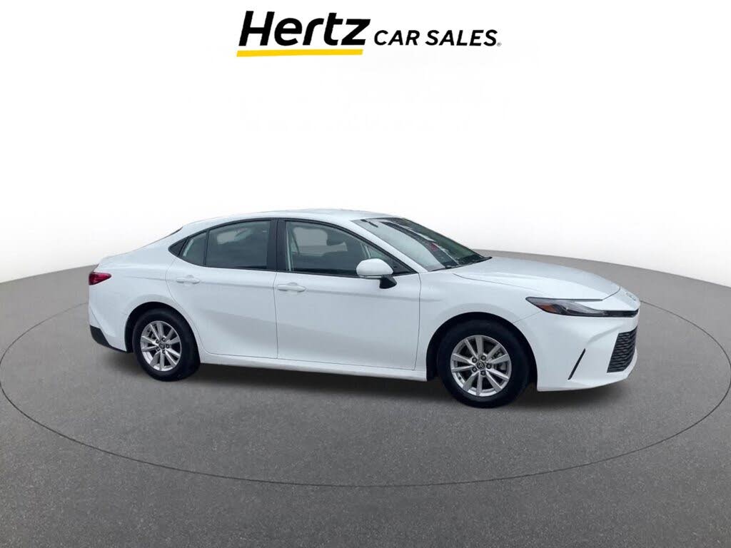 2025 Toyota Camry LE FWD