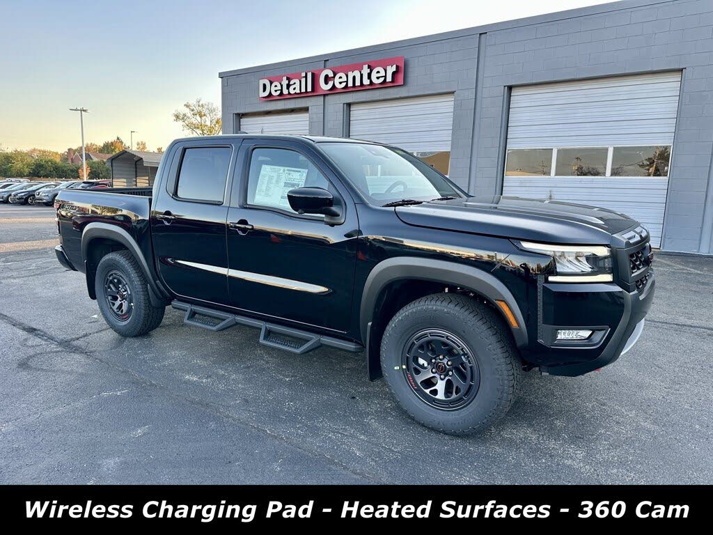 2026 Nissan Frontier PRO-4X Crew Cab 4WD