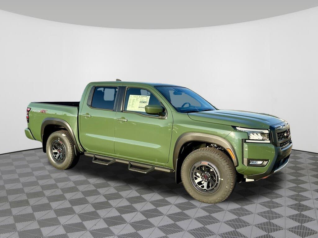 2026 Nissan Frontier PRO-4X Crew Cab 4WD