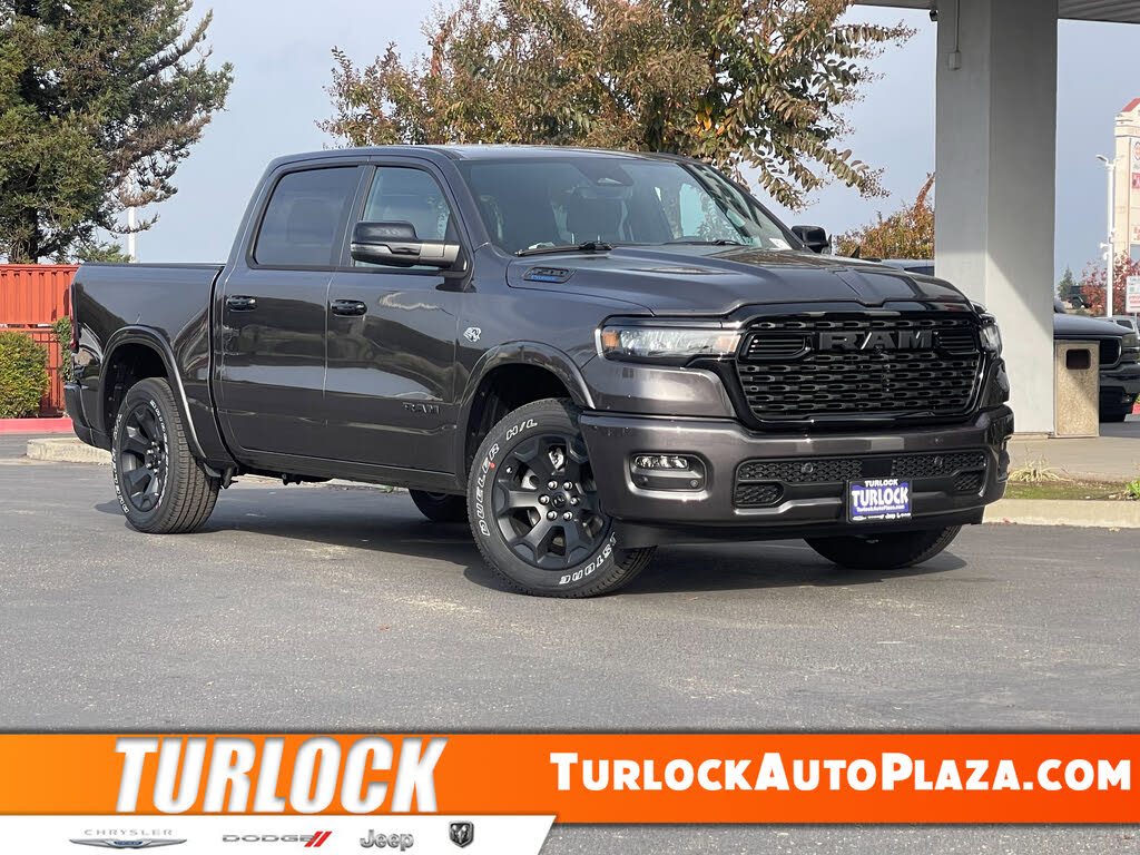 2026 RAM 1500 Big Horn Crew Cab 4WD