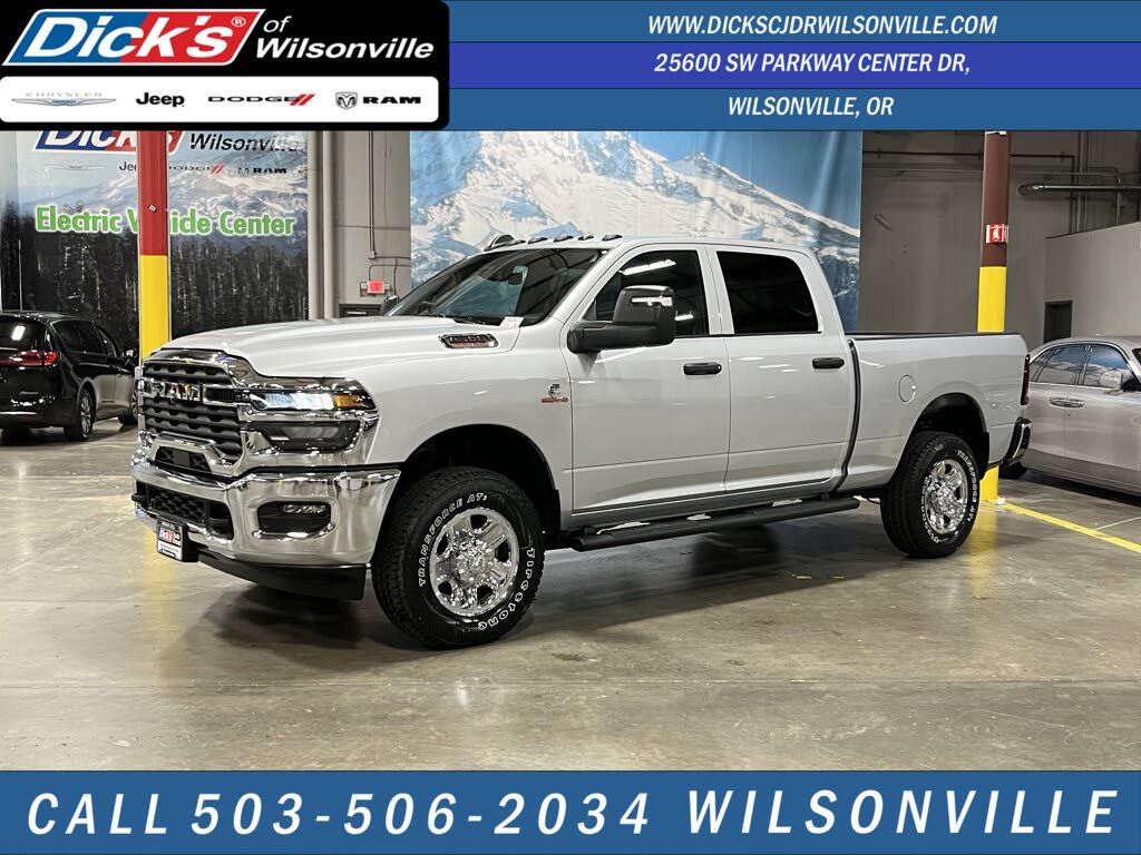 2026 RAM 2500 Tradesman Crew Cab 4WD