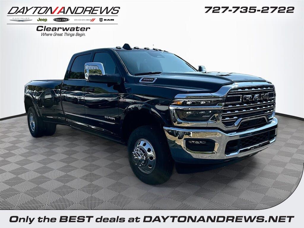2026 RAM 3500 Limited Crew Cab LB DRW 4WD