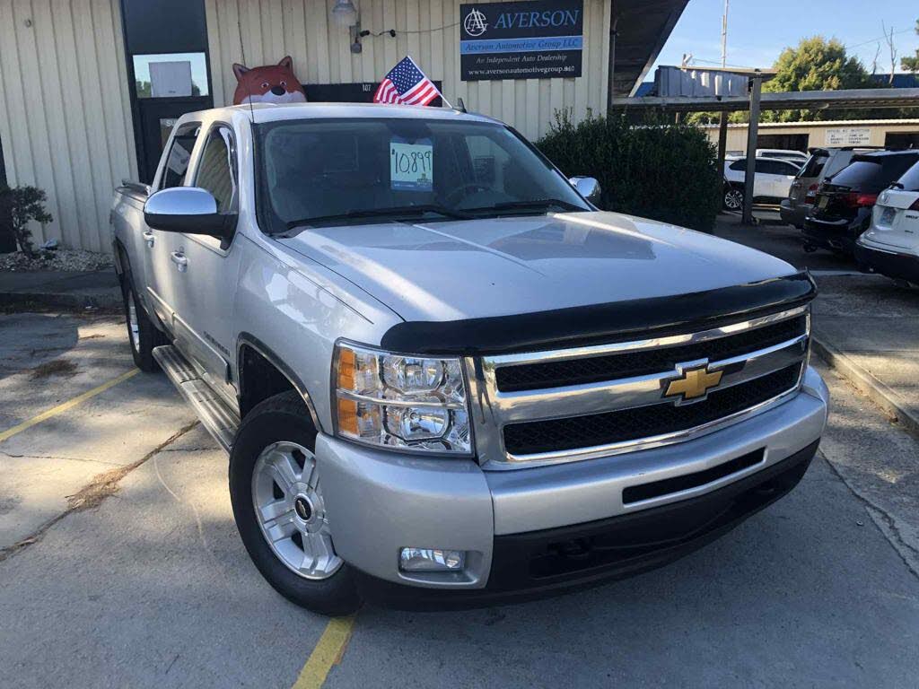 2011 Chevrolet Silverado 1500 LTZ Crew Cab 4WD