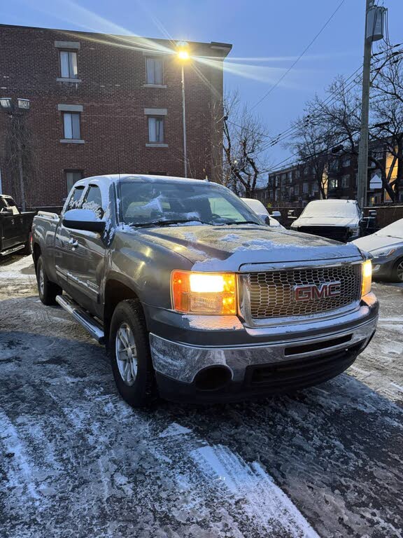 2011 GMC Sierra 1500 SLE Ext. Cab 4WD