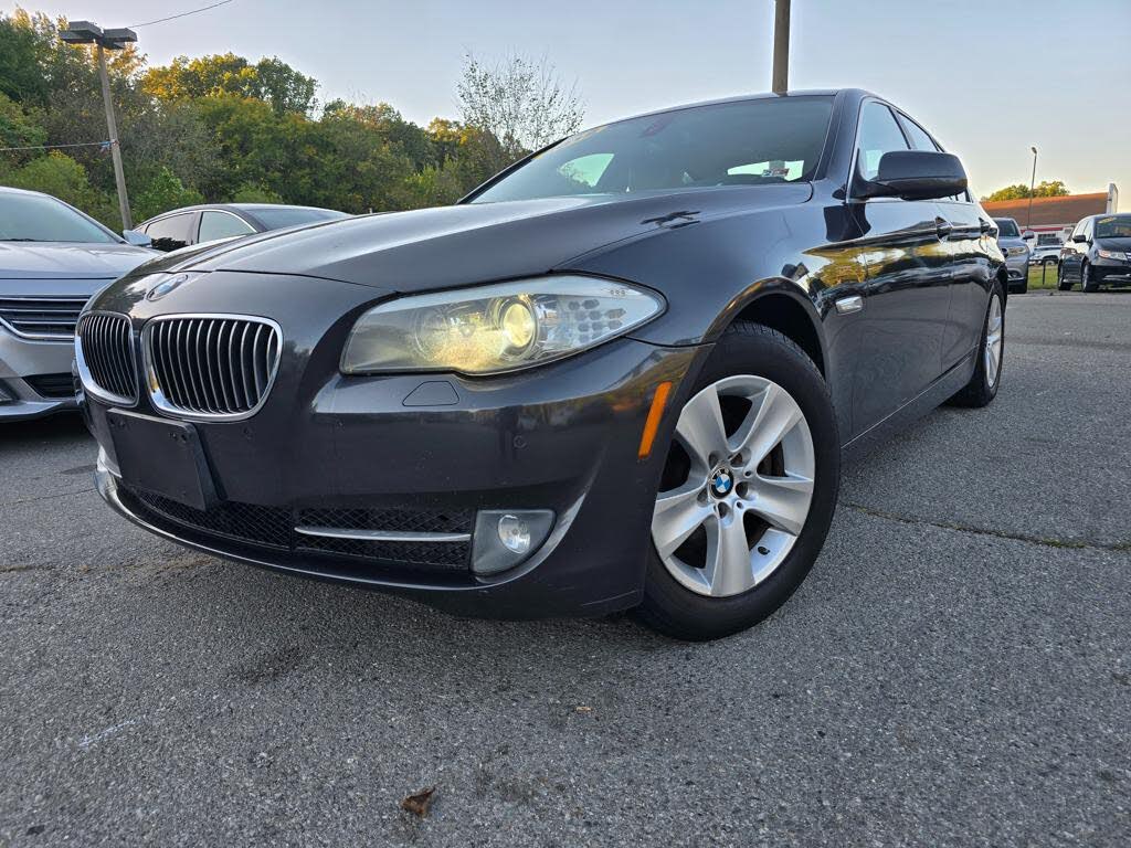 2012 BMW 5 Series 528i xDrive Sedan AWD