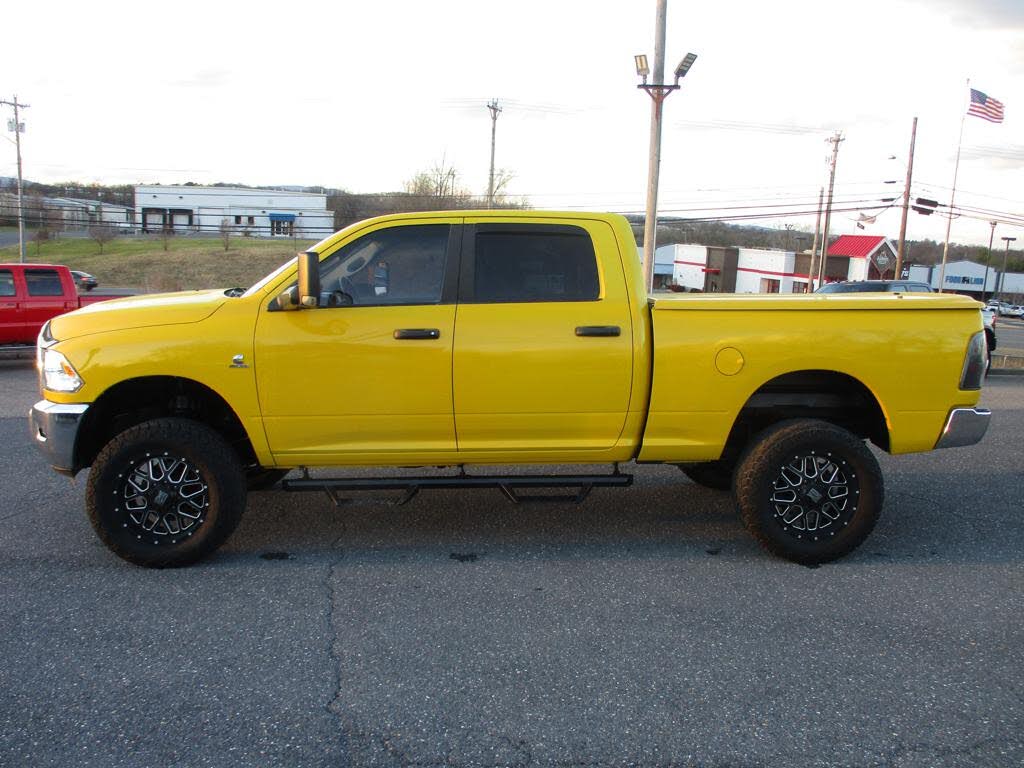 2012 RAM 2500 SLT Crew Cab 4WD