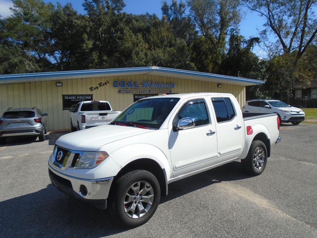 2015 Nissan Frontier SL Crew Cab 4WD