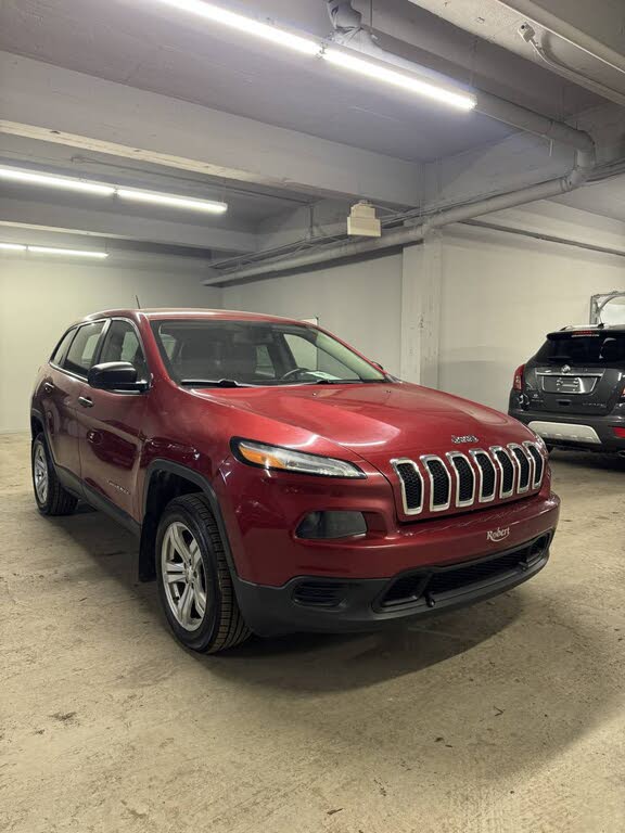 2016 Jeep Cherokee Sport FWD