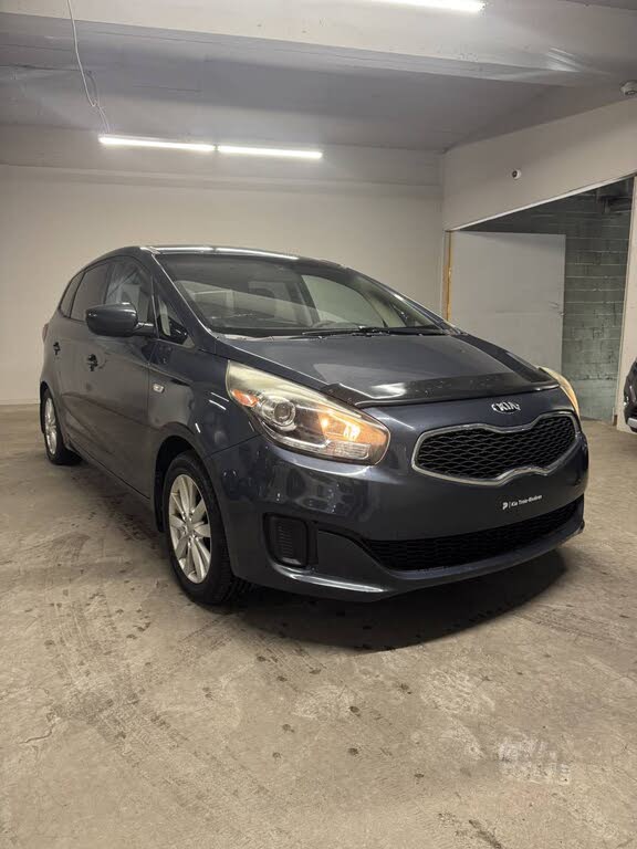 2016 Kia Rondo LX