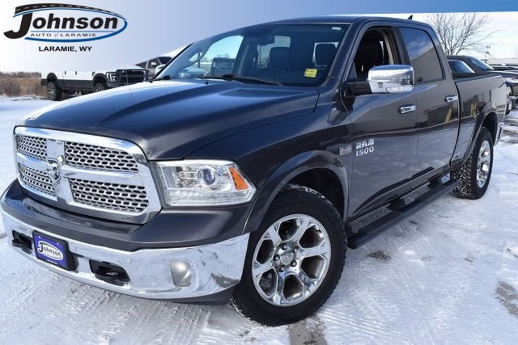 2016 RAM 1500 Laramie Crew Cab 4WD