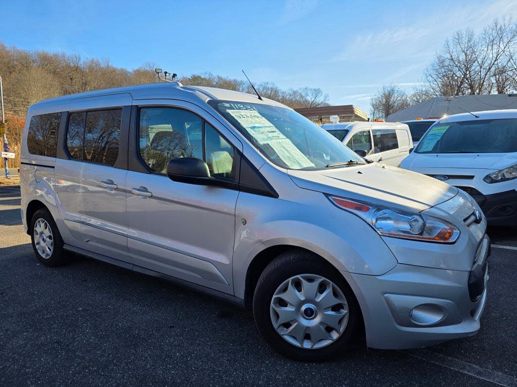 2017 Ford Transit Connect Wagon XLT LWB FWD with Rear Cargo Doors