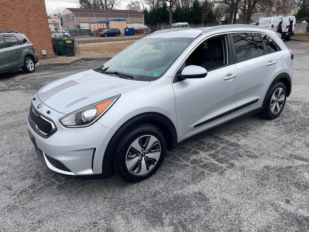 2017 Kia Niro FE