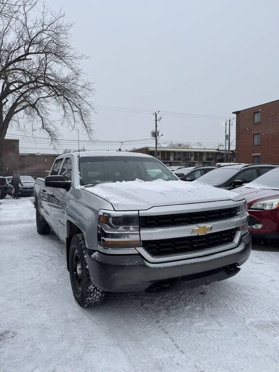 2018 Chevrolet Silverado 1500 LS Crew Cab 4WD