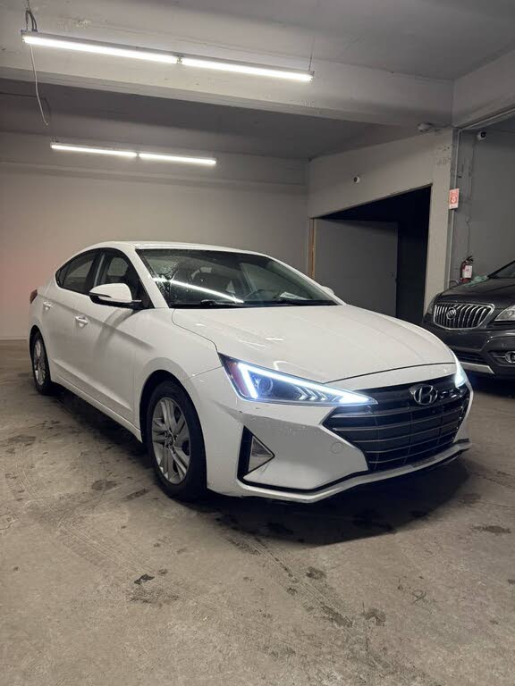 2019 Hyundai Elantra Limited FWD