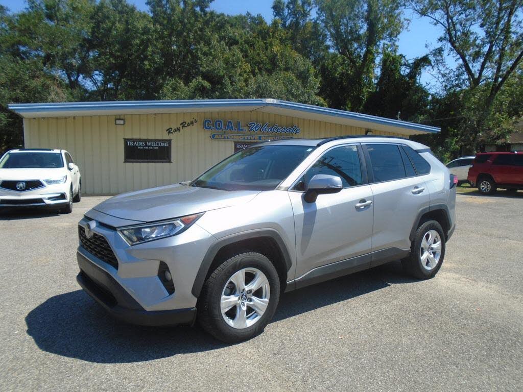 2019 Toyota RAV4 XLE FWD