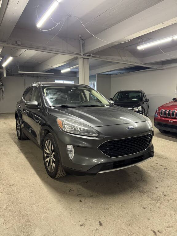 2020 Ford Escape Titanium AWD