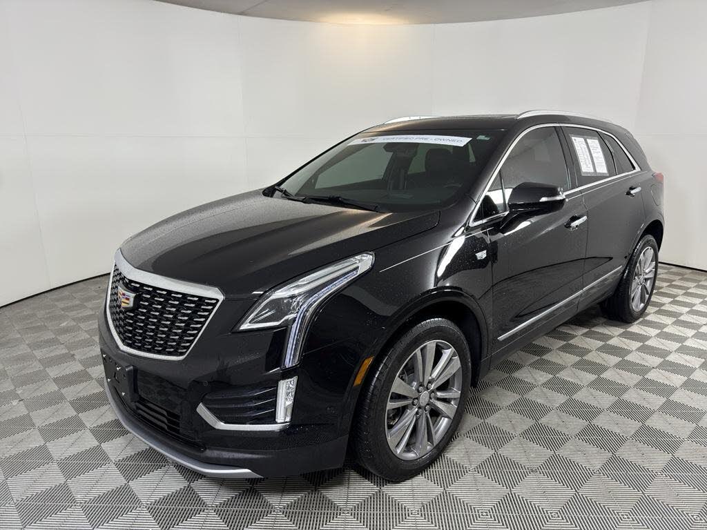 2022 Cadillac XT5 Premium Luxury FWD
