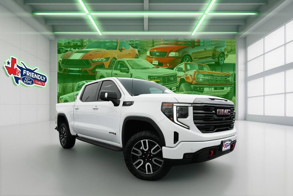 2023 GMC Sierra 1500 AT4 Crew Cab 4WD