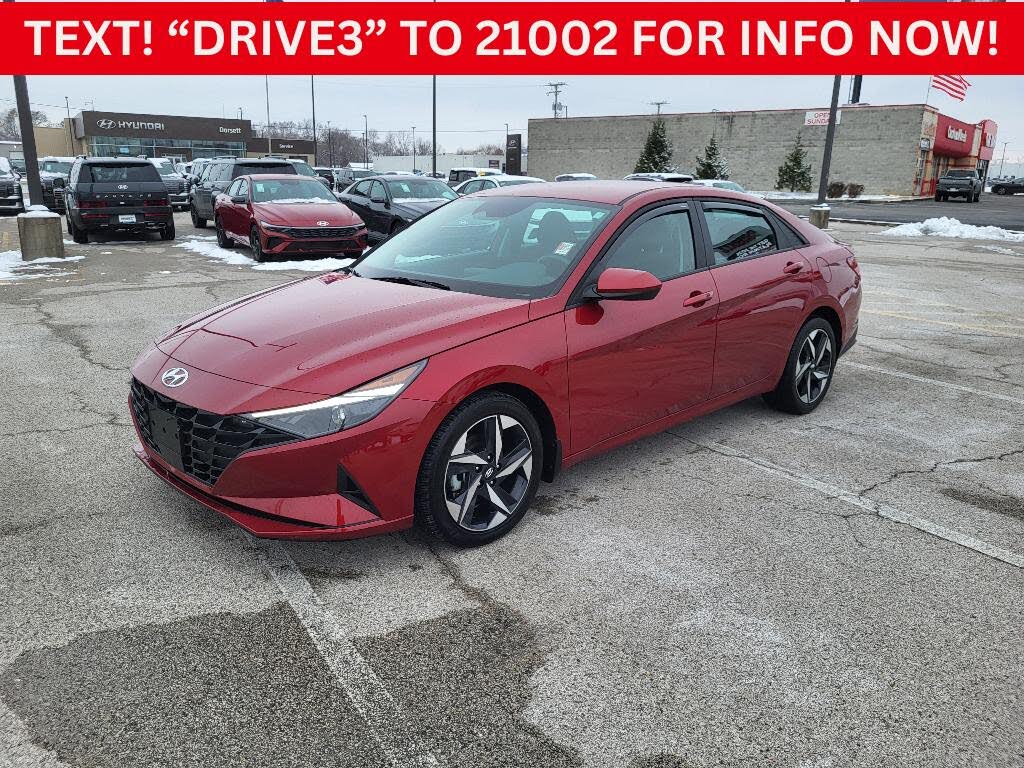 2023 Hyundai Elantra SEL FWD