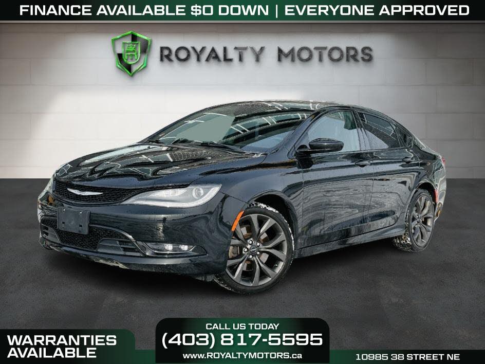 Chrysler 200 S Sedan FWD 2015