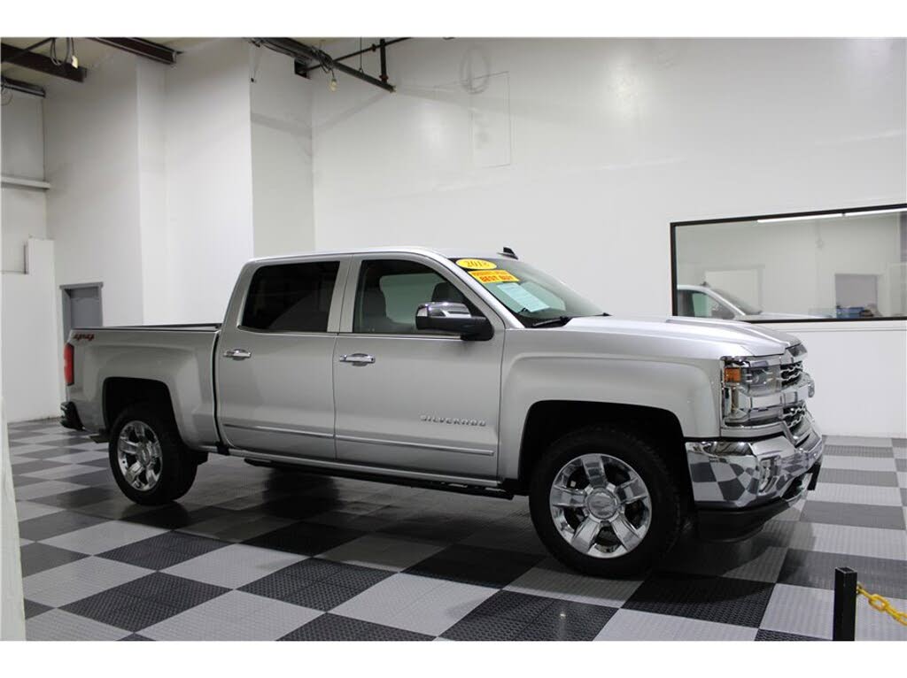 2018 Chevrolet Silverado 1500 LTZ Crew Cab 4WD