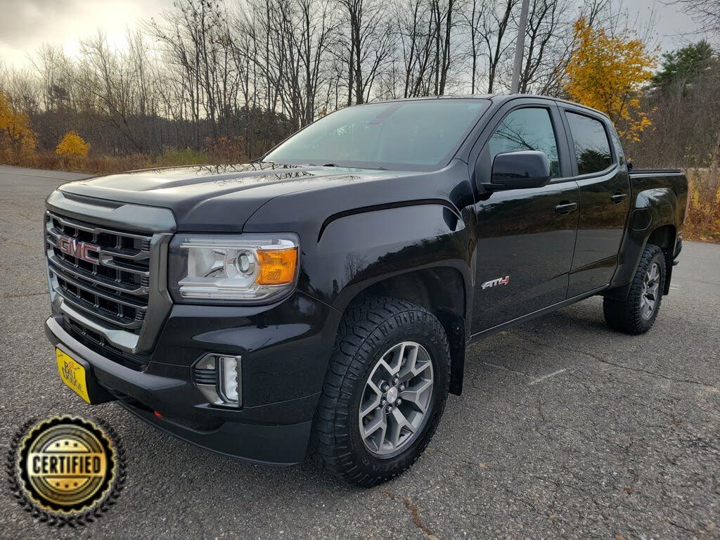 2022 GMC Canyon AT4 Crew Cab 4WD with Leather