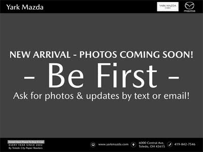 2023 Mazda MAZDA3 2.5 S Select Hatchback FWD