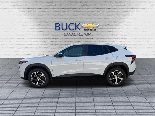 2024 Chevrolet Trax RS with 1RS FWD