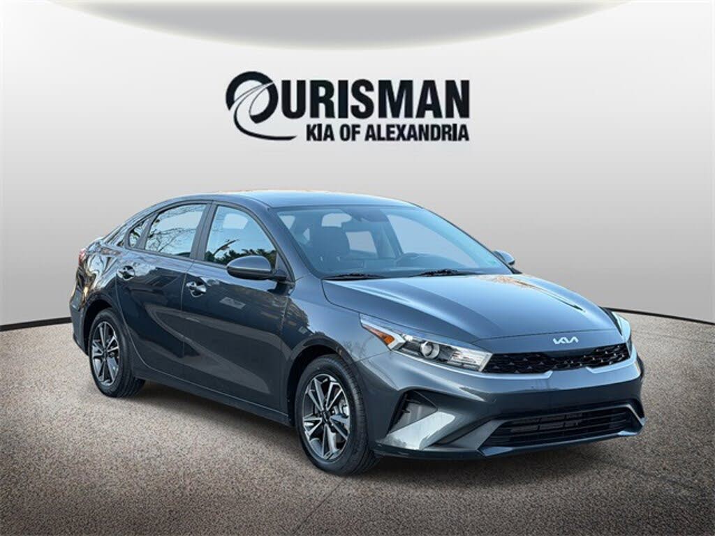 2024 Kia Forte LXS FWD