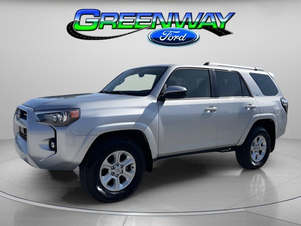 2024 Toyota 4Runner SR5 RWD