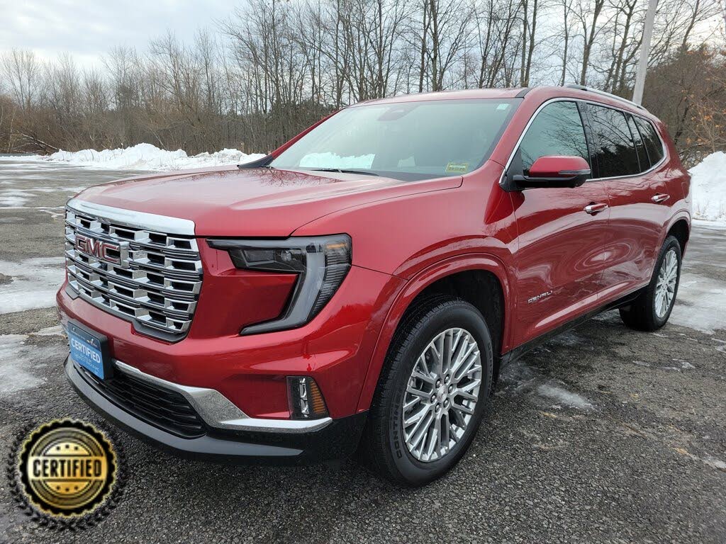 2025 GMC Acadia Denali AWD