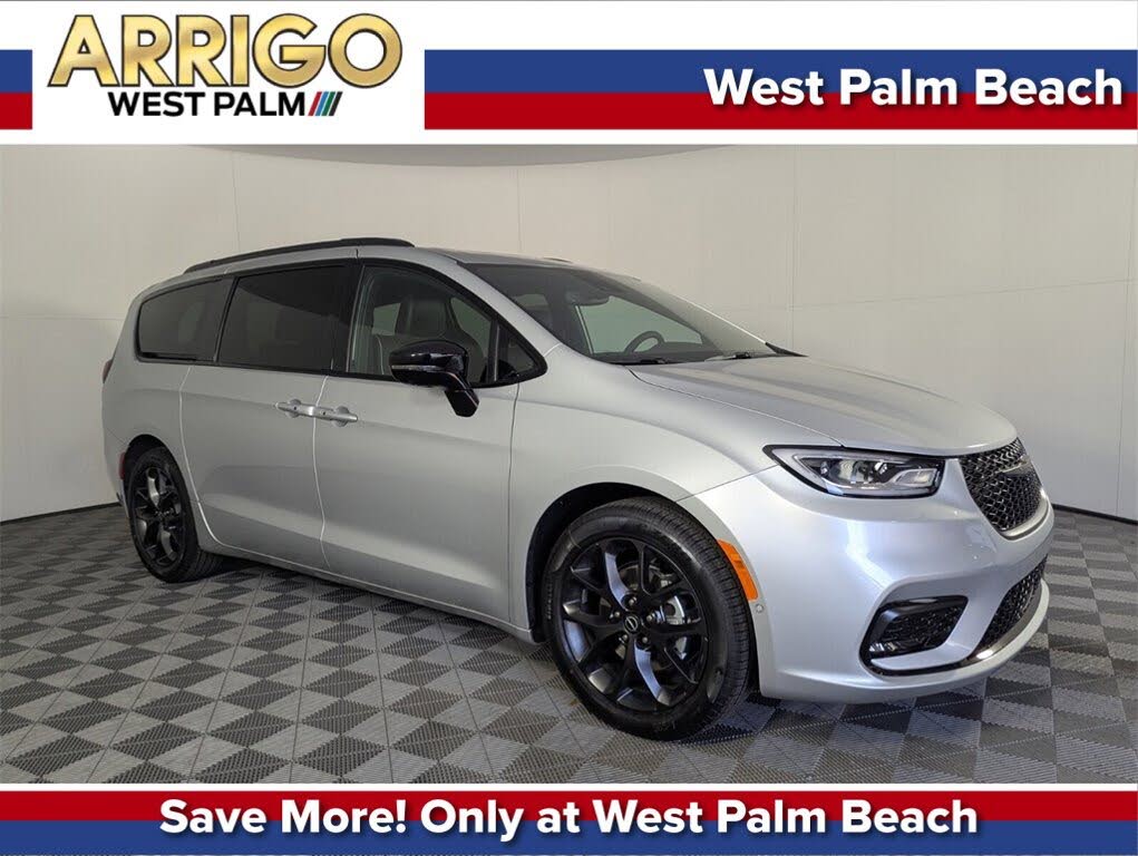 2026 Chrysler Pacifica Limited FWD