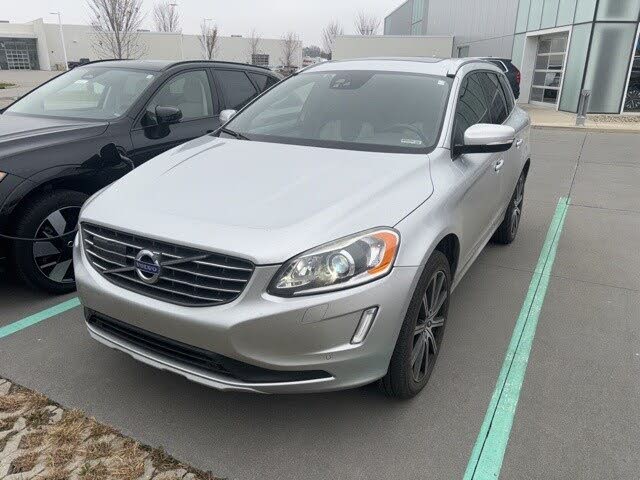 2016 Volvo XC60 T6 Drive-E Platinum AWD