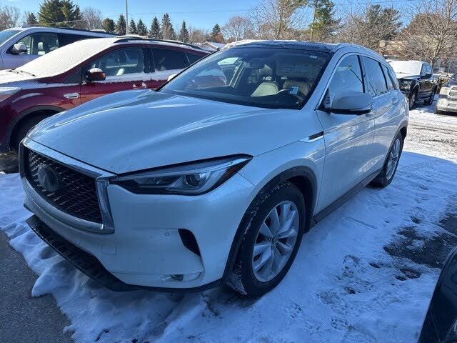 2019 INFINITI QX50 Essential AWD