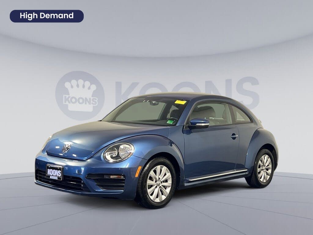 2019 Volkswagen Beetle 2.0T S Hatchback FWD