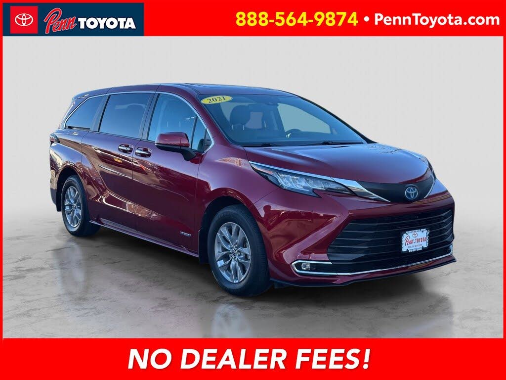 2021 Toyota Sienna XLE 7-Passenger AWD