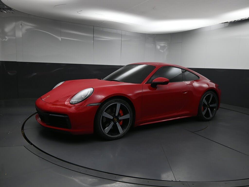 2022 Porsche 911 Carrera S Coupe RWD